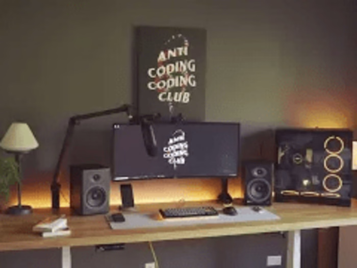 The Dream Desk Setup.