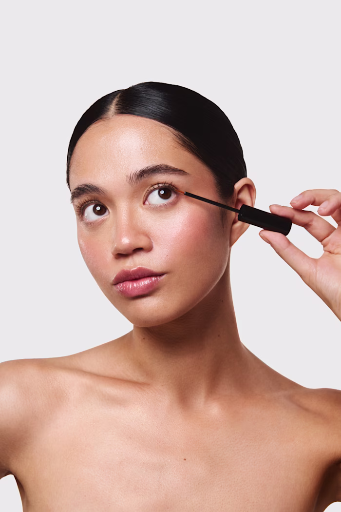 High-end beauty retouching for cosmetic