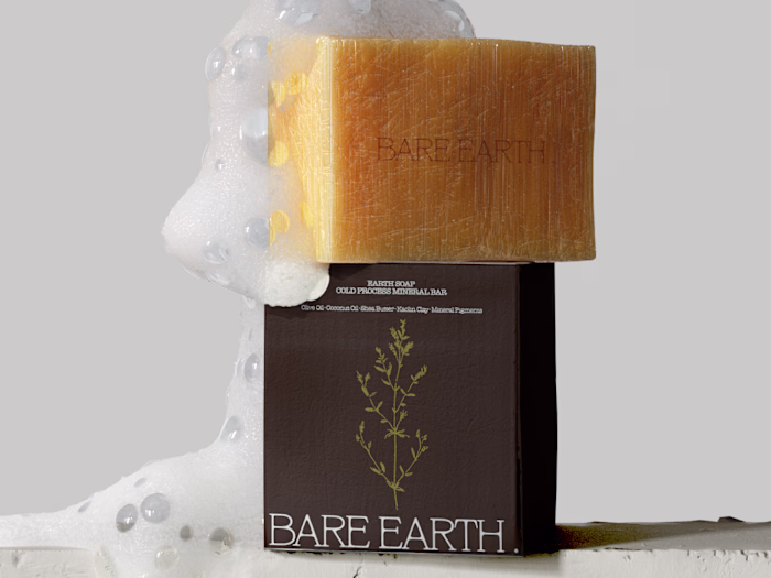 Bare Earth Branding 🌿
A brand