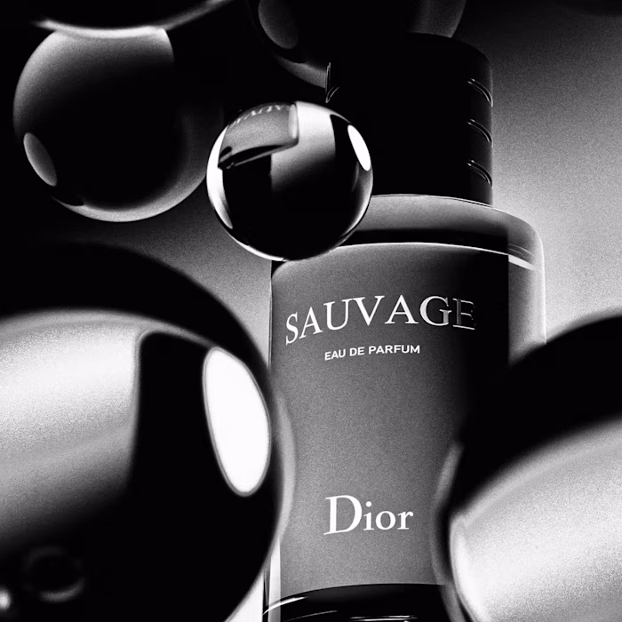 Sauvage Dior - Perfume Bottle (Product Visualization)