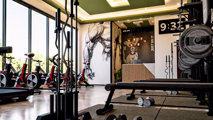 Simple Gym interior design for