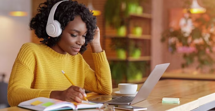 How long does it take to learn a language? 5 factors to consider