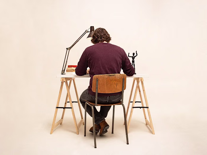 8 Writing Side Hustles You NEED To Try in 2023