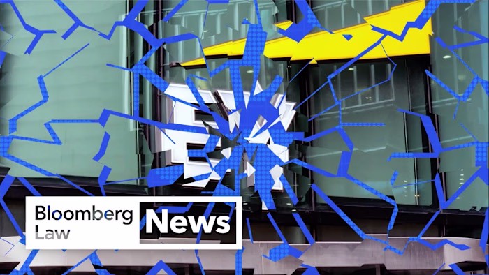 Bloomberg - How EY's Ambitious Split Went Awry 
