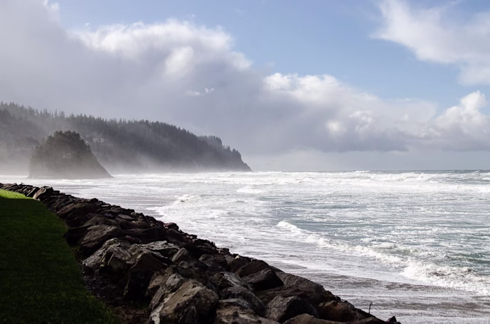 Coastal Airbnb Brand Design & Social Media Management