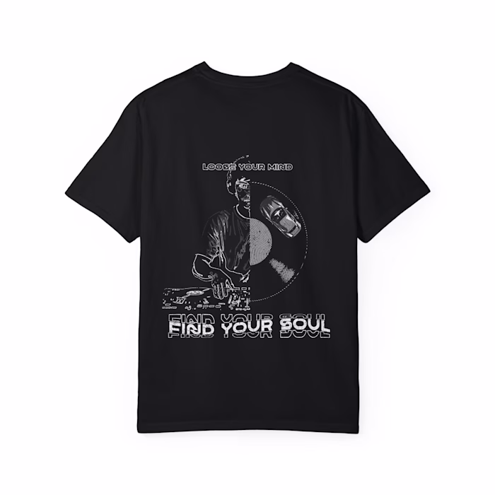 T-SHIRT DESIGN FOR A STREETWEAR BRAND