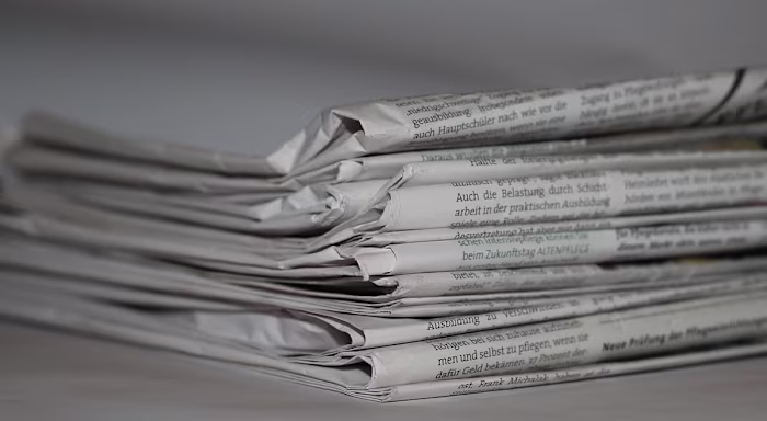 LLM Risk Assessment & Content Analysis for UK Tabloid