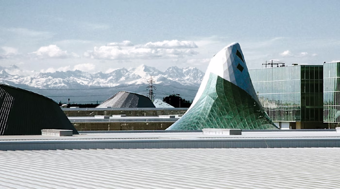 Architectural Travel Blog Post for Large Blog