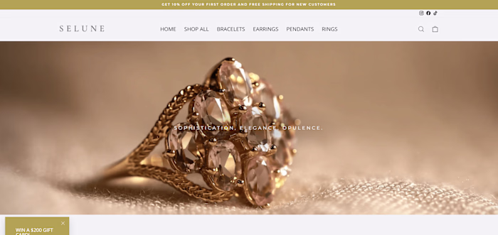 E-commerce store 