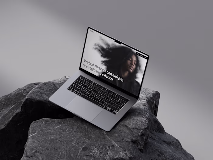 Auvra - Premium Agency Design