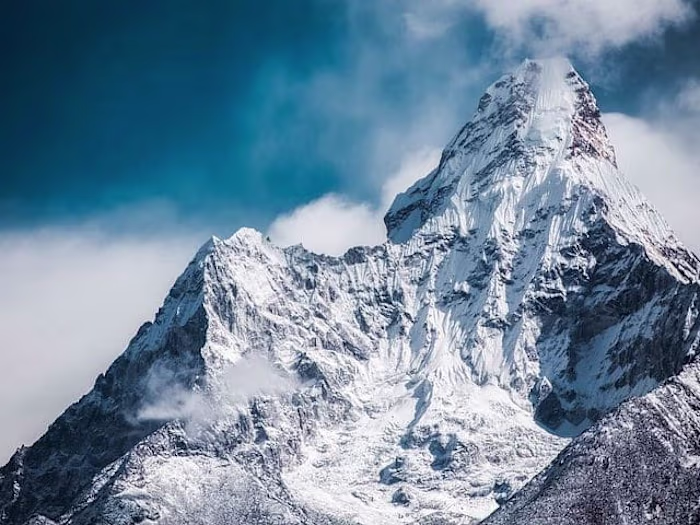 Himalayas - A Trip Beyond Limits