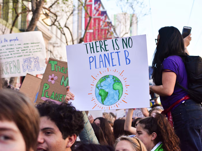 Talking about climate change - without boring people  🥱 