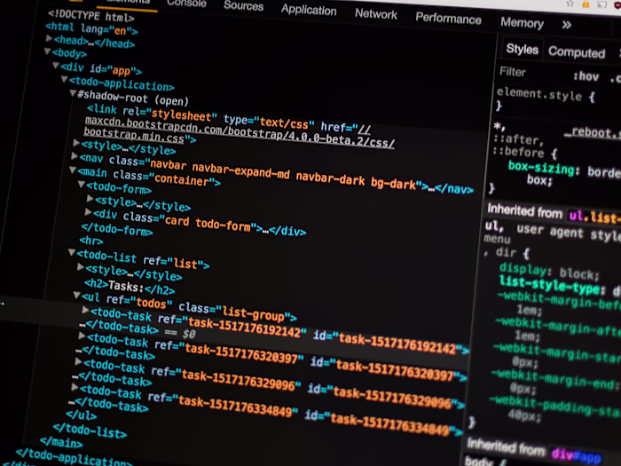 AI-Powered Interactive Platform for Form Analysis and Management
