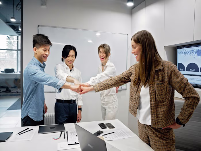I’m a global consultant helping