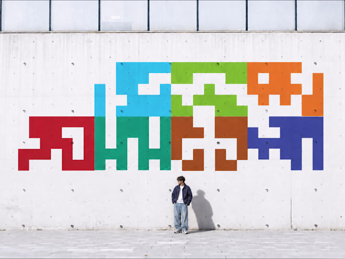 UTCB — Dynamic Visual Identity System