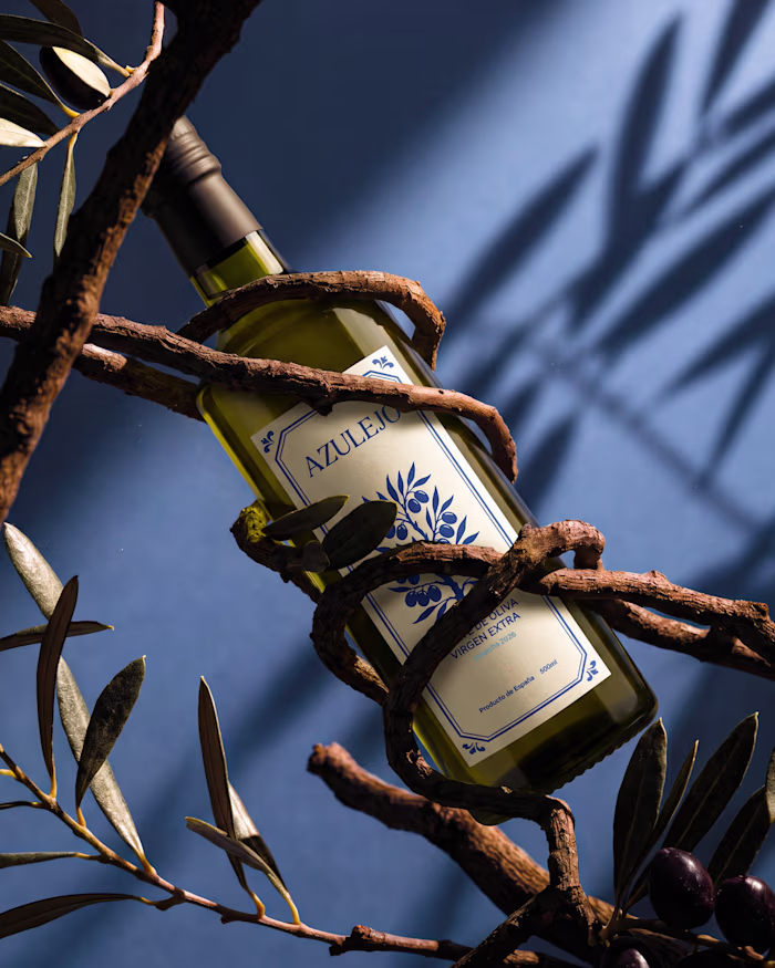 Azulejo. Extra virgin olive oil,
