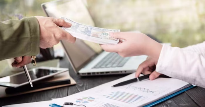 Guide to Choosing Licensed Moneylenders in Singapore
