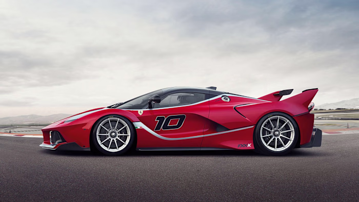 10 Things That Made The Ferrari FXX K The Ultimate Track Weapon