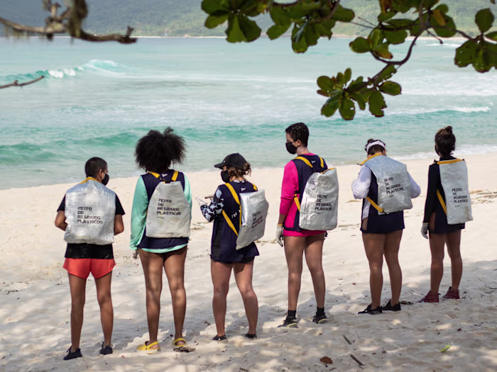 Fashion and Graphic Design: Sustainable Drybag