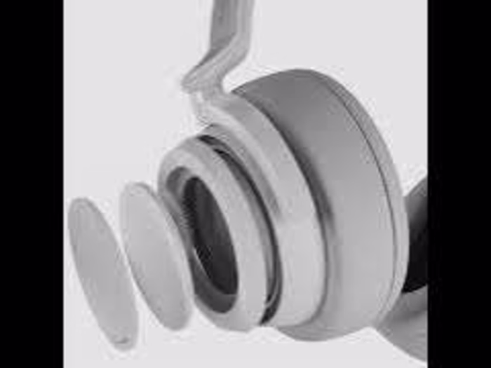 HEADPHONES product animation