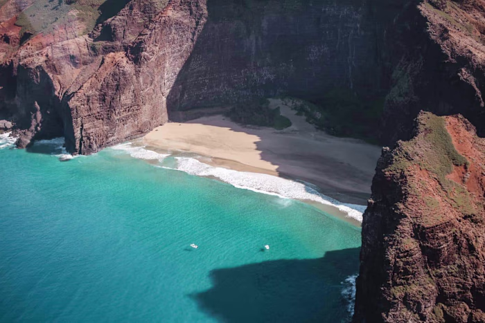 Oahu vs Kauai: An Honest Comparison to Help You Choose! - Wande…