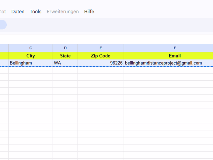  collect 30 run clubs' names, addresses, and emails
