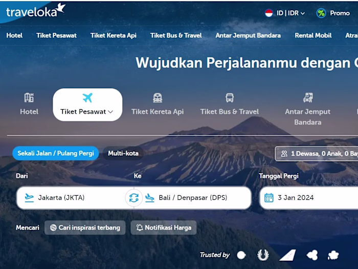 Traveloka CSR