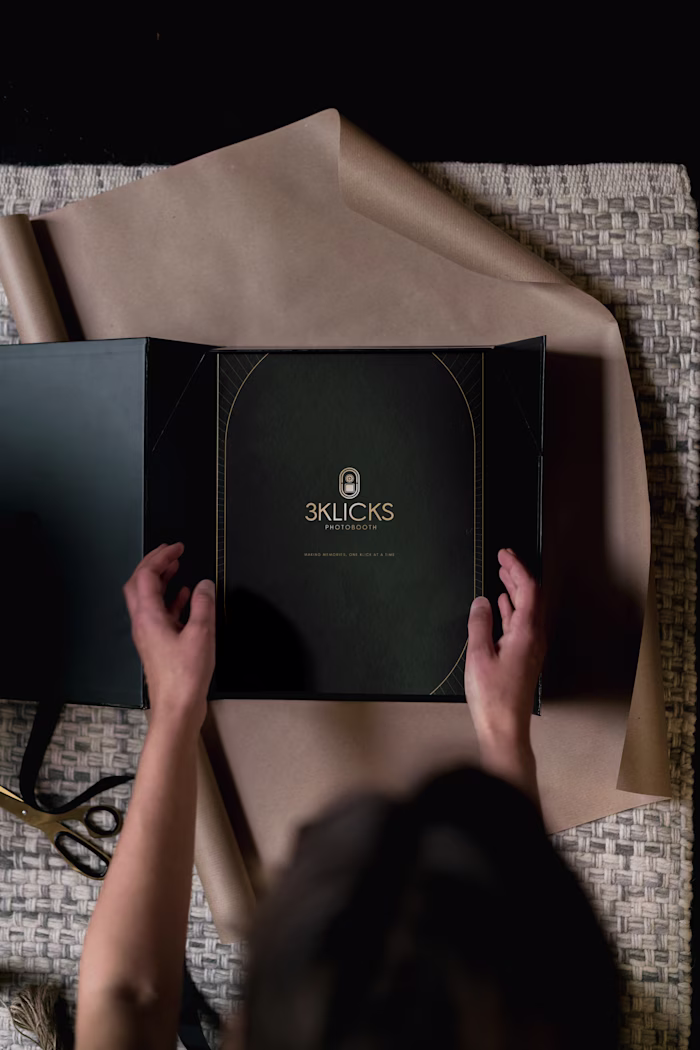 3KLICKS PHOTOBOOTH — BRAND IDENTITY