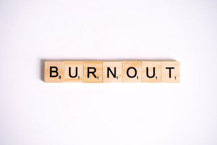 Am I Experiencing Burnout? 5 Tell Tale Signs that You are Burne…