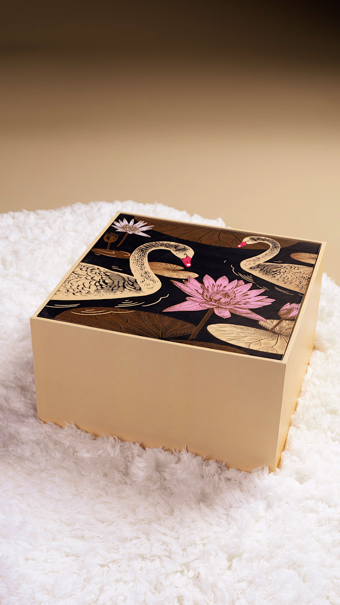 Gold Swan Hampers on Behance