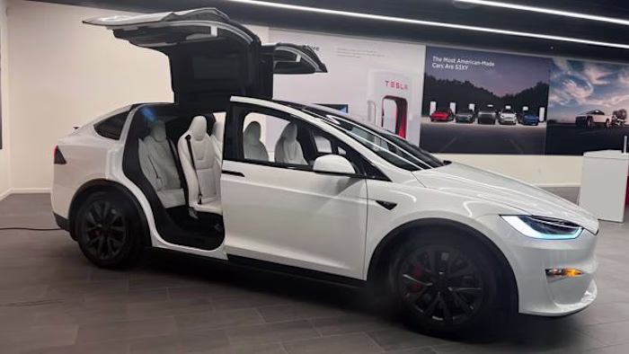 Self-Driving Car Accident Lawyer for Tesla Autopilot & Waymo Cr…
