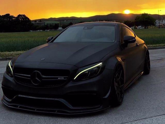 The Elegance of Excellence: Exploring the World of Mercedes-Benz