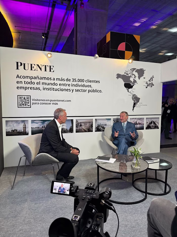 Coordinated Puente Argentina's participation in