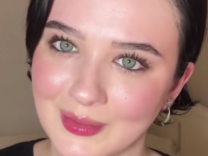 Influencer Marketing - @hannahejo | Impossibly Chic Things