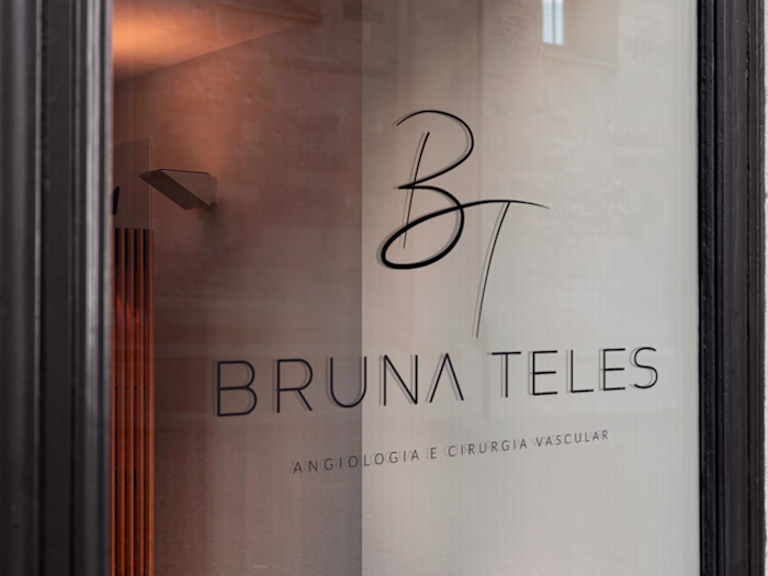 Bruna Teles - Personal Brand