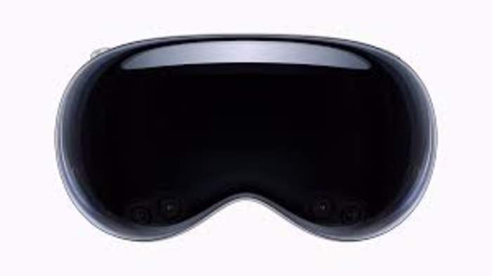 Apple Vision Pro: Revolutionizing AR Technology