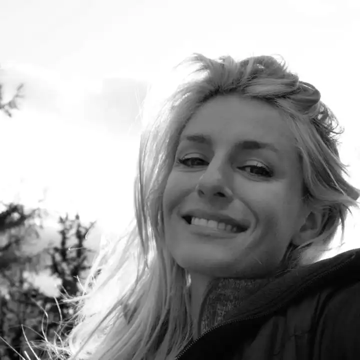 Joelle Chevalier's avatar