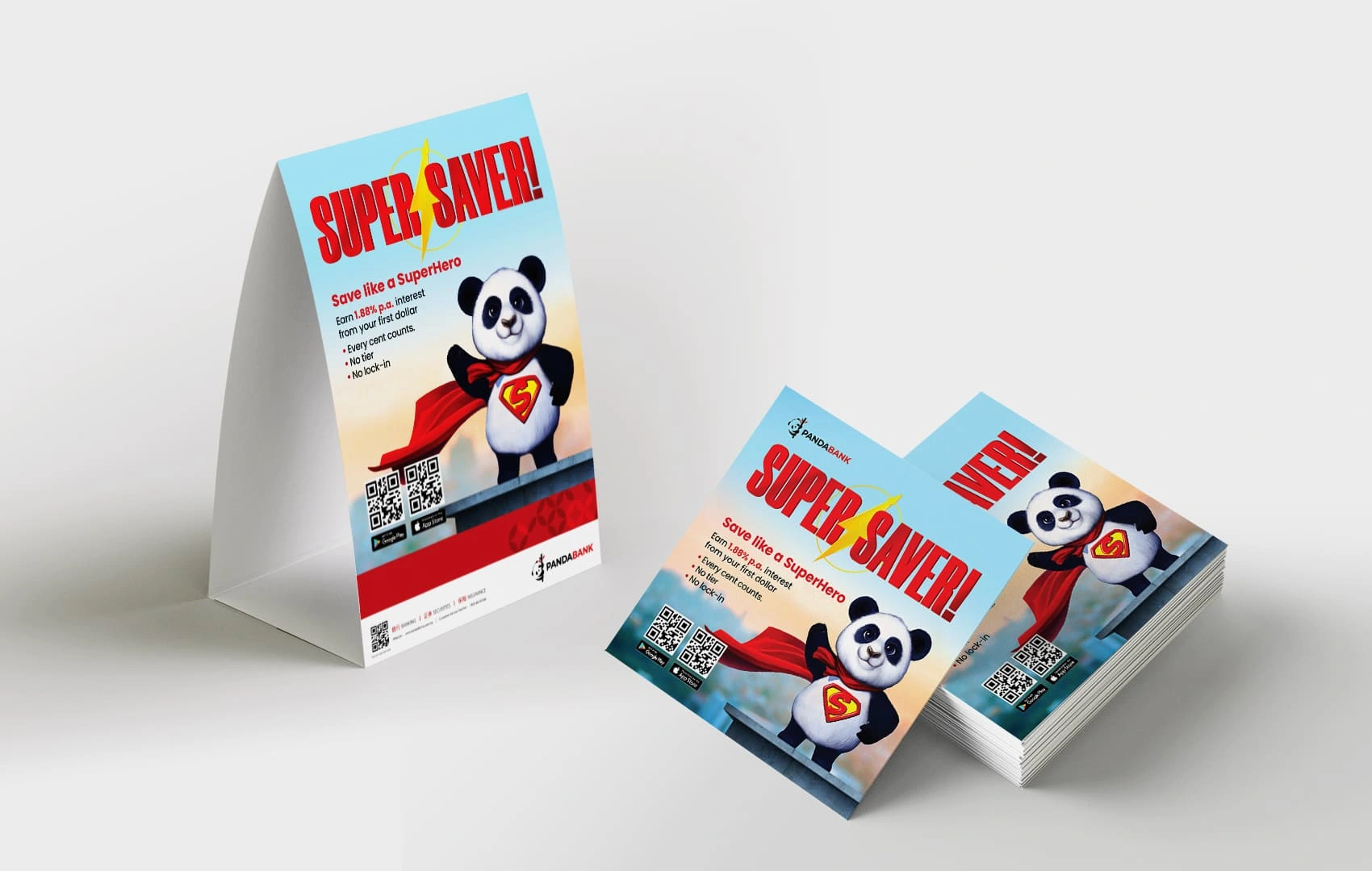 Table tent & takeaway flyer – compact formats for physical branch touchpoints.