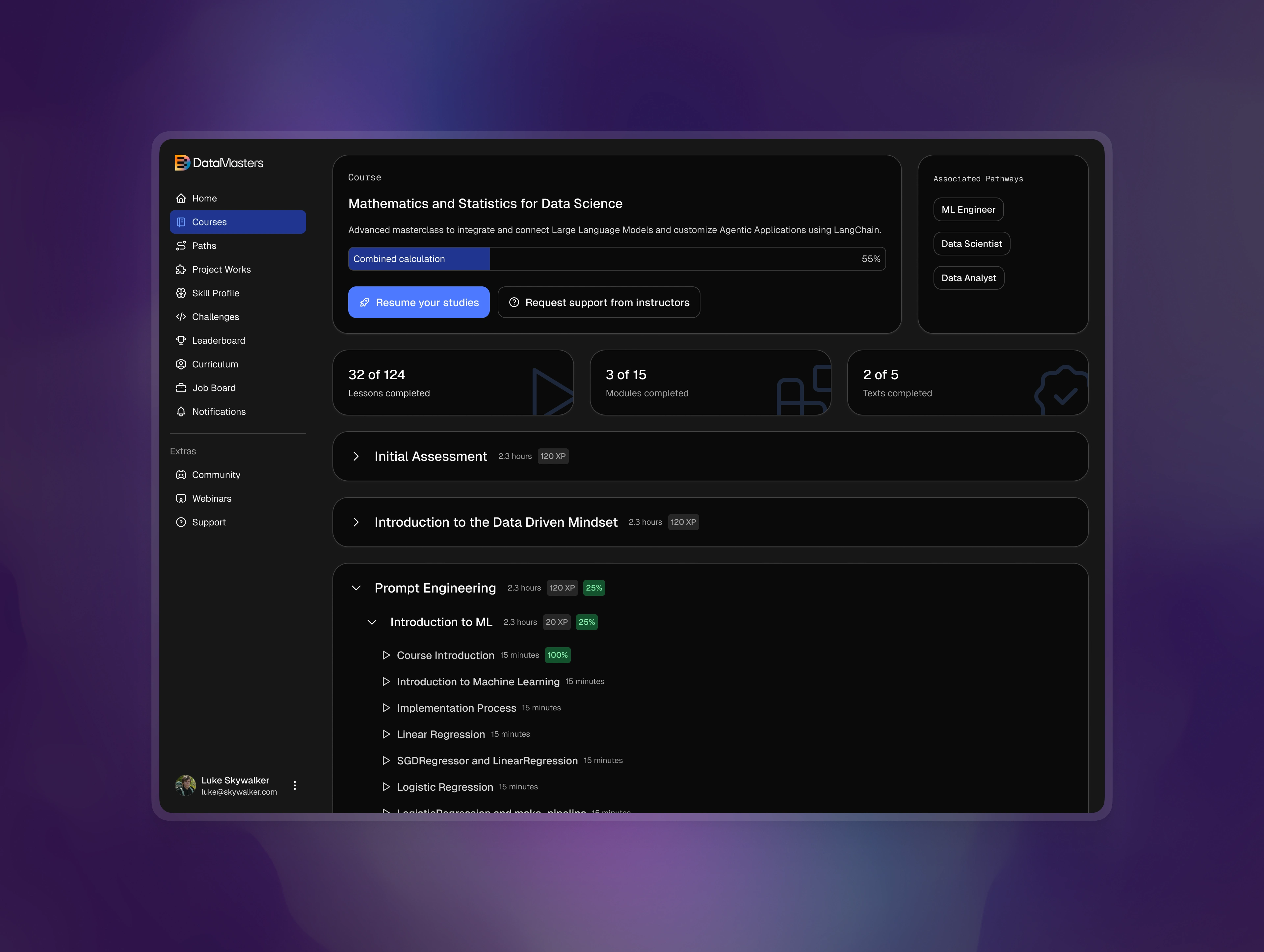 Course details with syllabus — dark mode