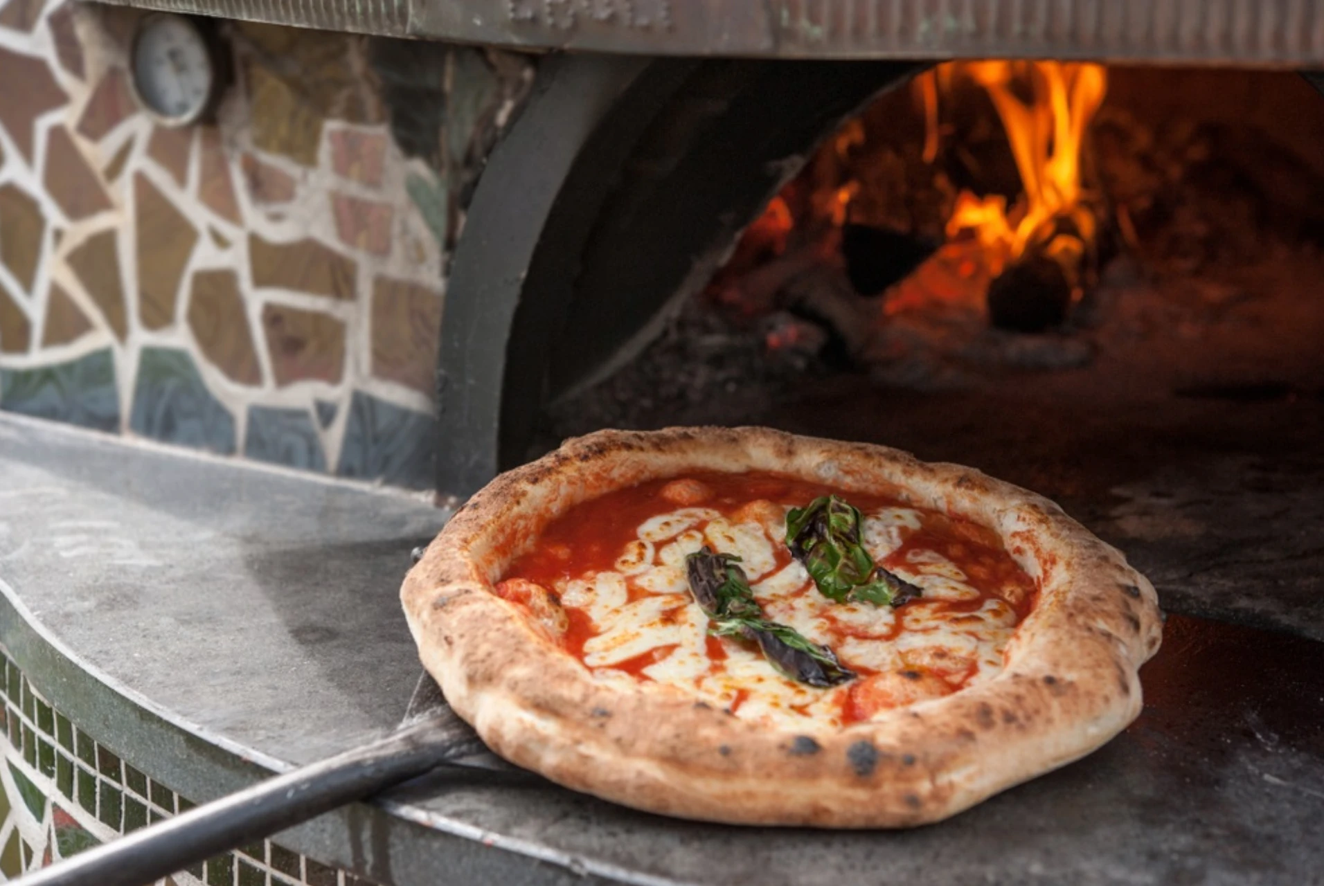 The Best Food in Campania: Neapolitan Pizza & Beyond
