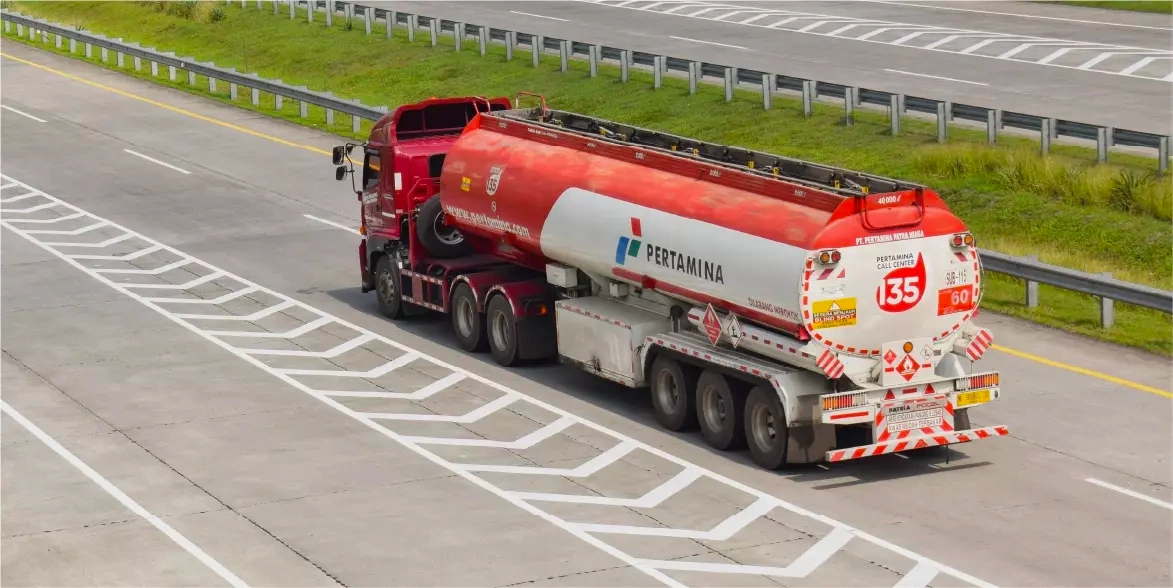 jalur pasokan bahan bakar sangat berperan pada peningkatan sea fisheries industry