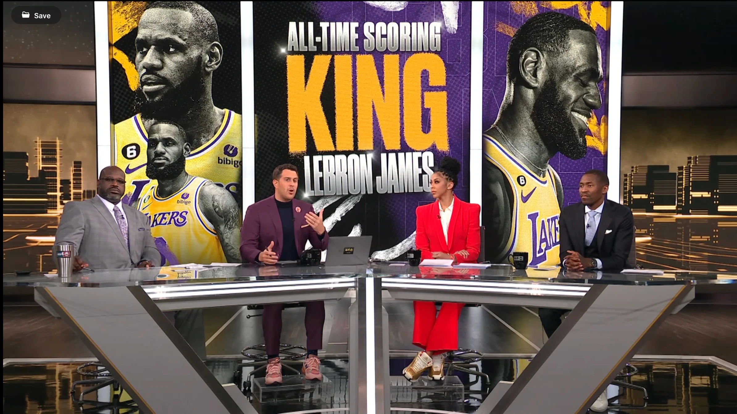 Live Broadcast of Artwork 