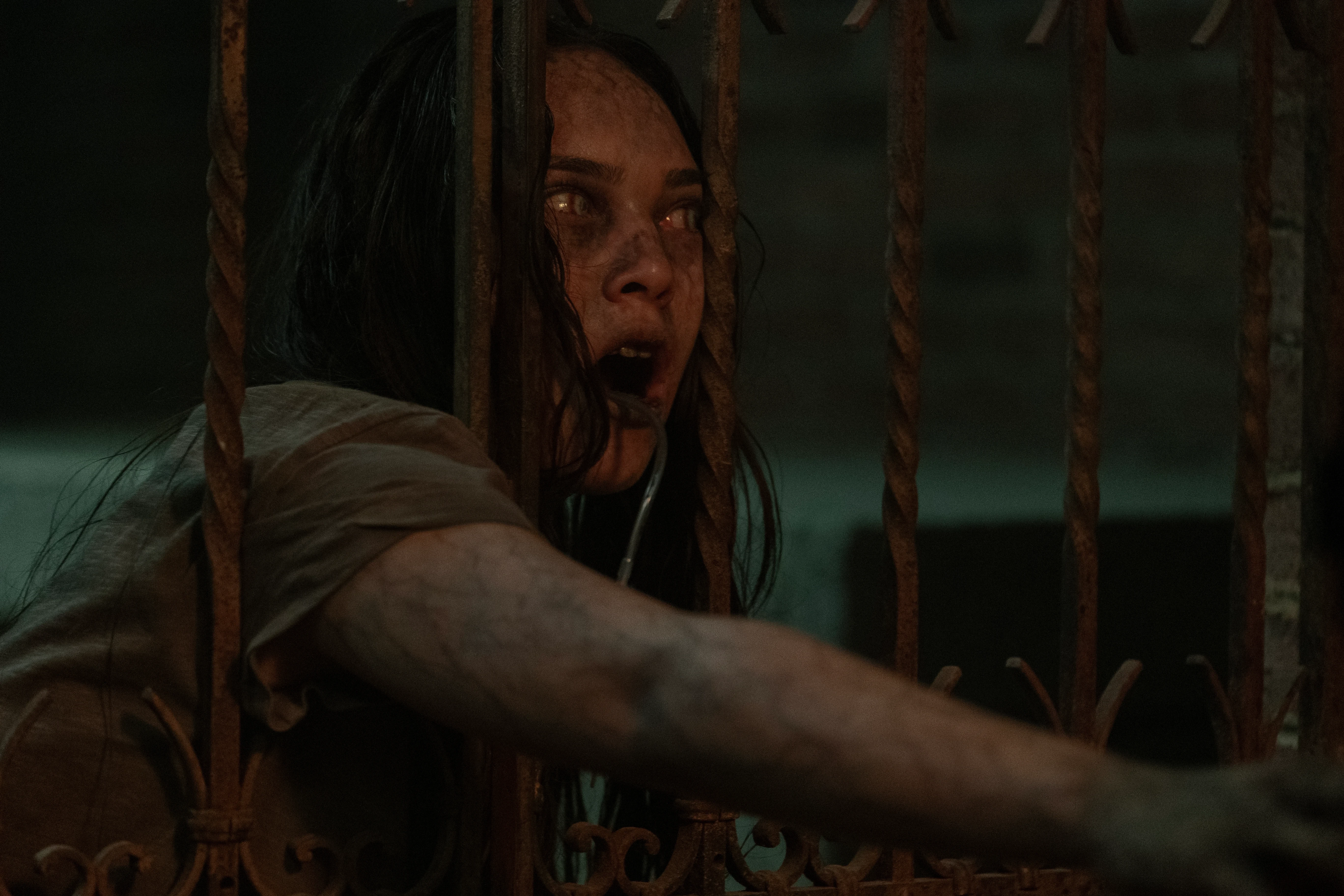 Marie Napoleon as Ginny - The Walking Dead: Dead City _ Season 2, Episode 8 - Photo Credit: Robert Clark/AMC | The Walking Dead: Dead City