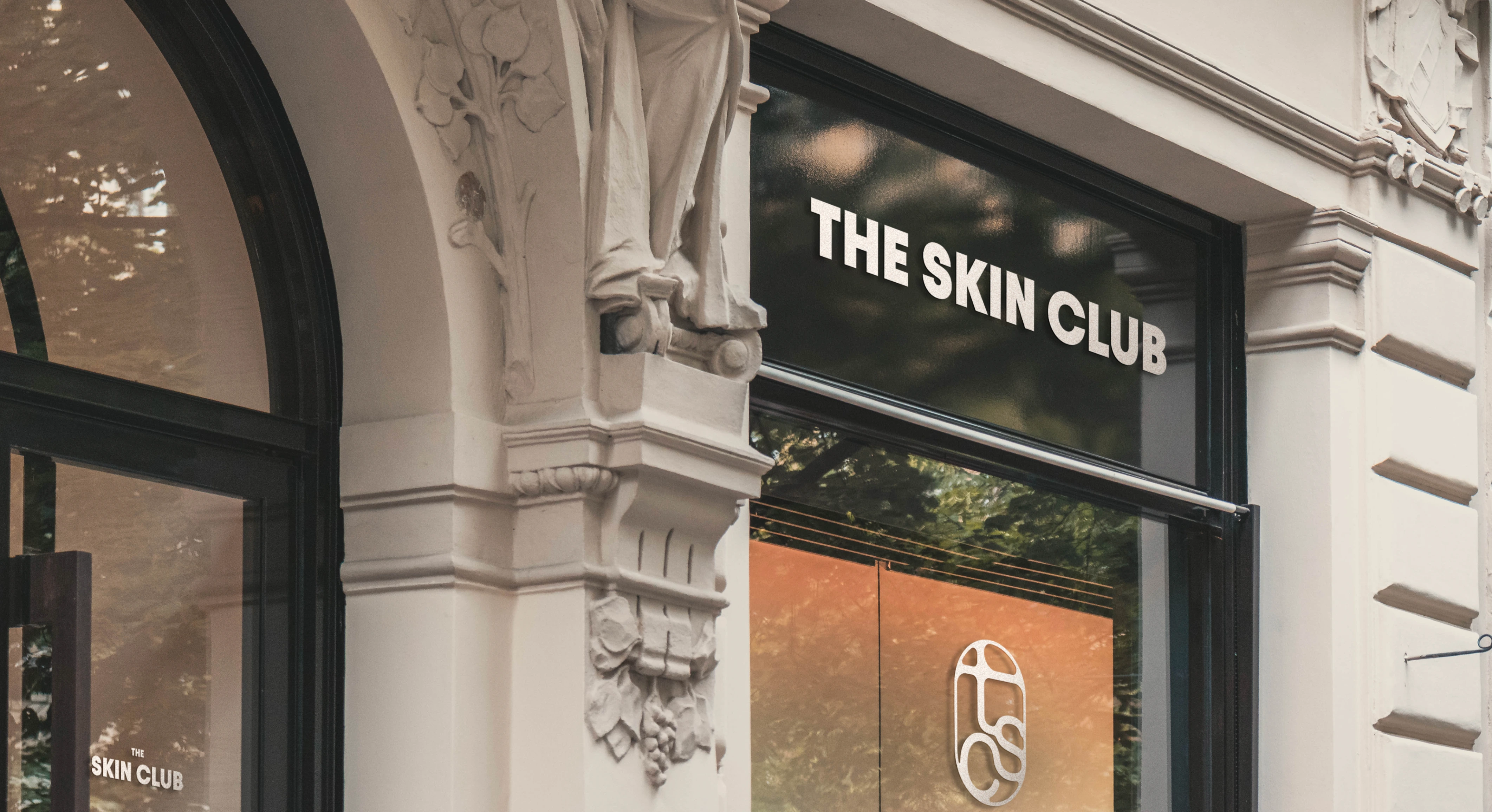 Main logo, secondary logo, and logo mark applied on the storefront