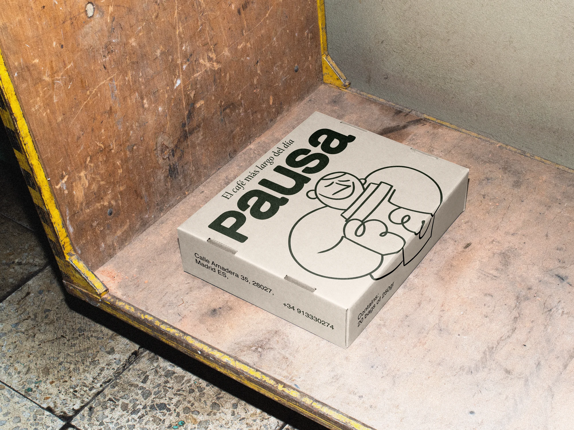 Caja de café en palé