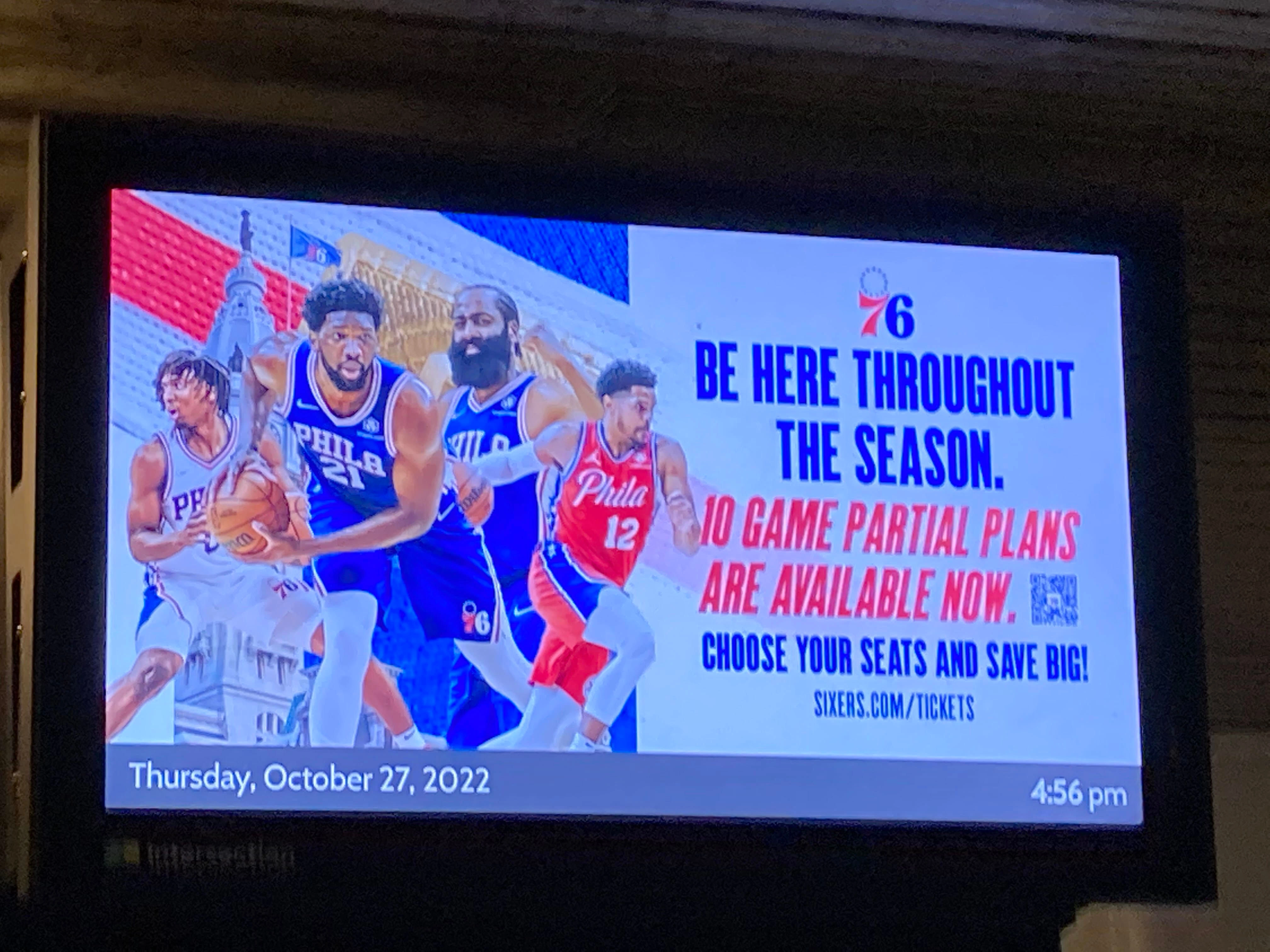 I used slides shown on screens in the train station fordesign Inspo