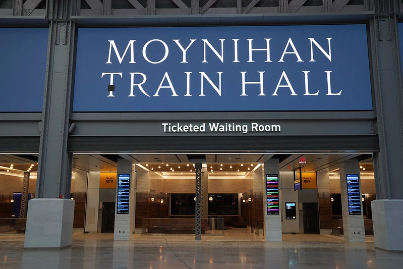 High Res Photo of the Moynihan Train Hall's Waiting Room