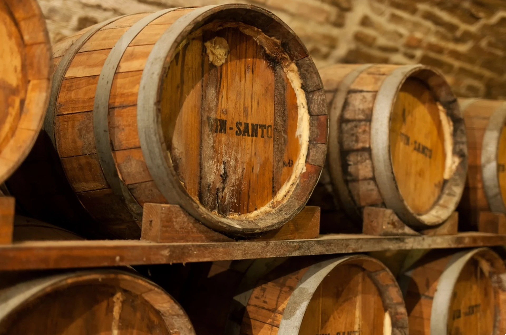 Vin Santo - Italy's Holy Dessert Wine
