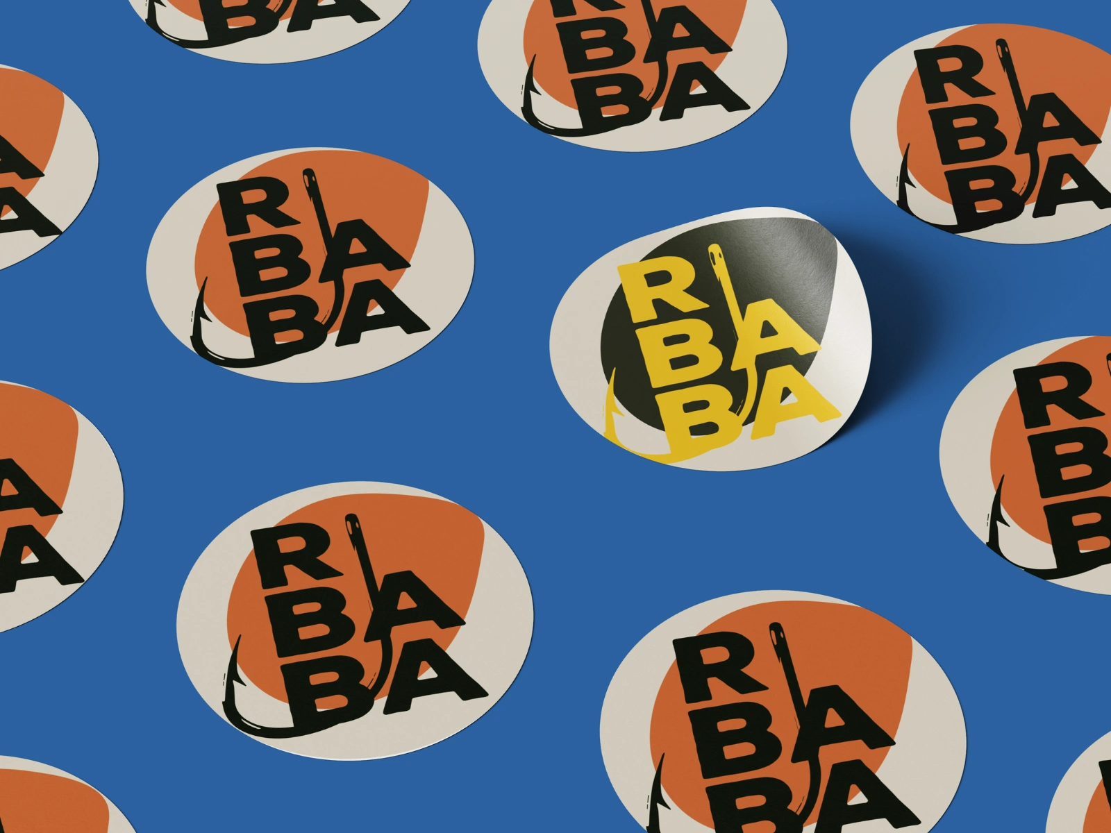Custom stickers for the bait & tackle shop RIBABA. The design features a stylized letter “I” transformed into a fishing hook, while the circular background element draws inspiration from carp fishing boilies — one of the most popular fishing methods.