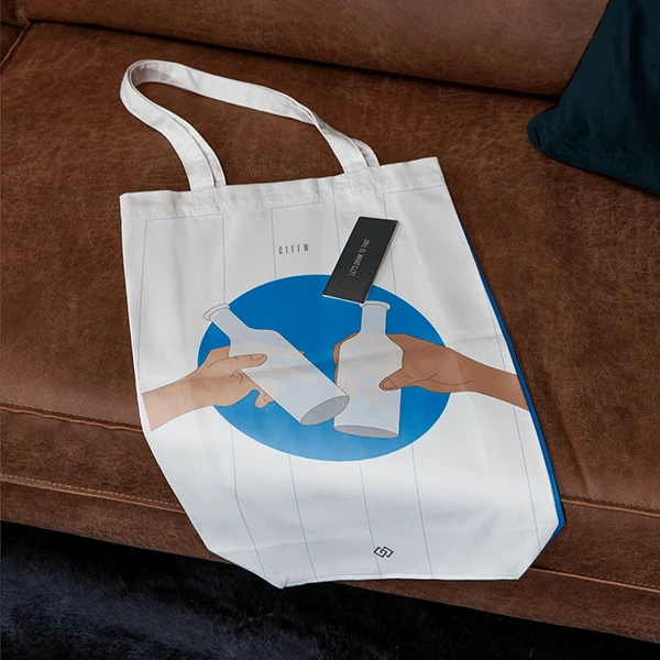 Tote bag mockup